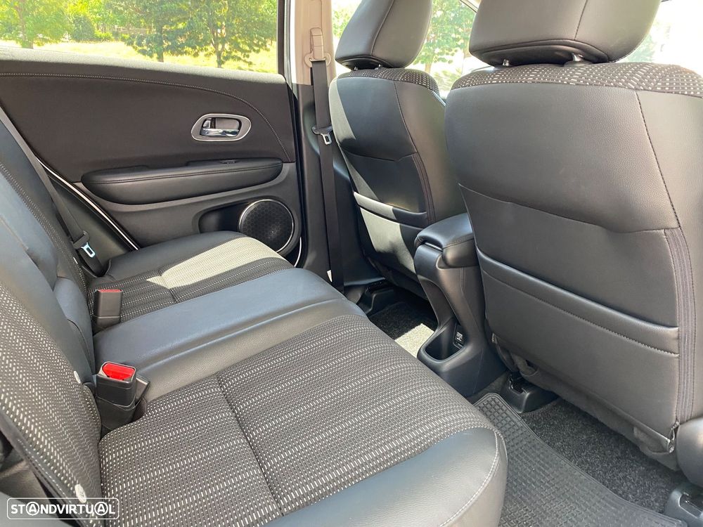 Honda HR-V 1.6 i-DTEC Executive - 12