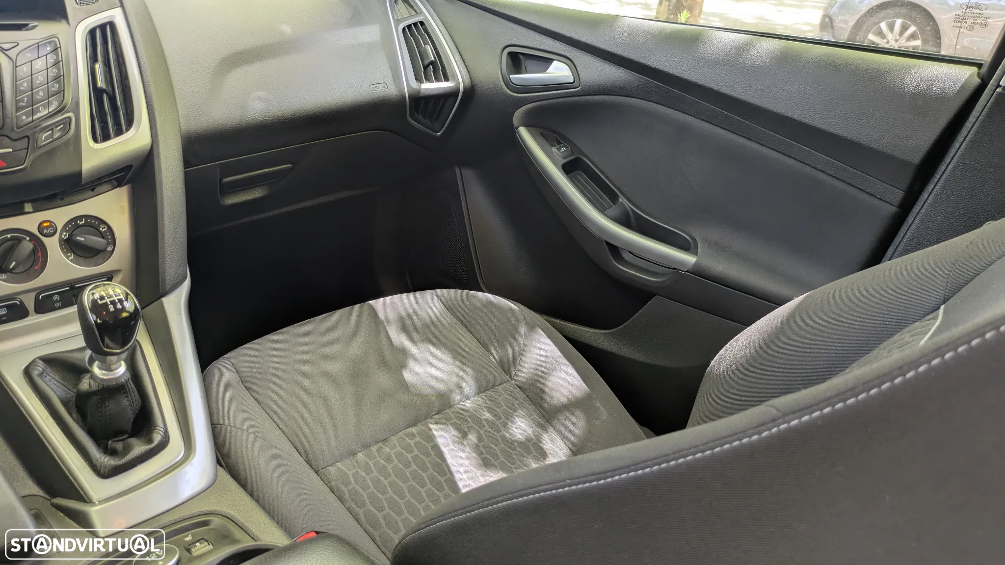 Ford Focus SW 1.0 EcoBoost Active - 15