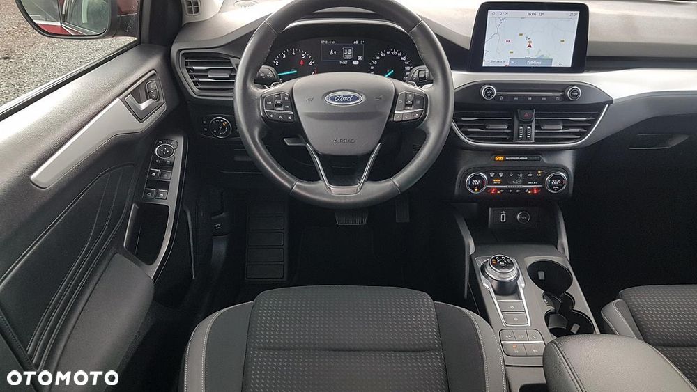 Ford Focus 1.0 EcoBoost Titanium Business - 13