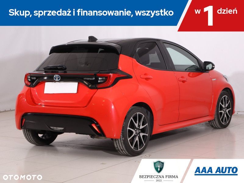 Toyota Yaris - 7