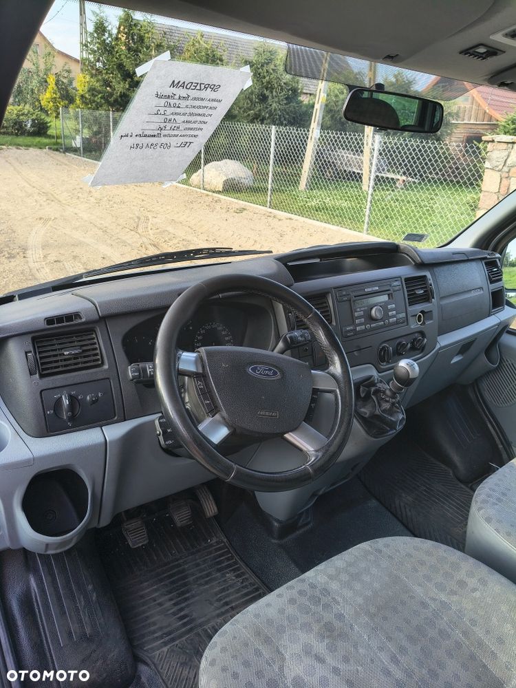 Ford Transit - 6
