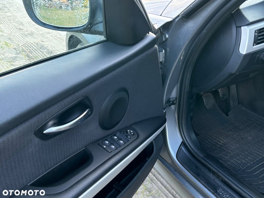 BMW Seria 3 316d Edition Luxury Line Purity - 15