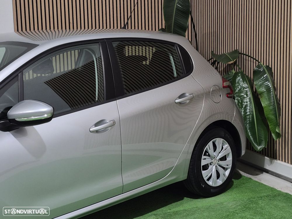 Peugeot 208 1.4 HDi Active - 4