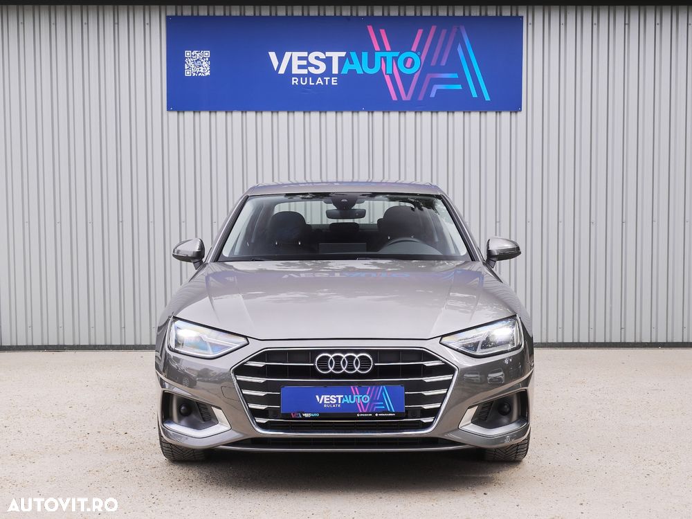 AUDI A4 2022 — imagine 9