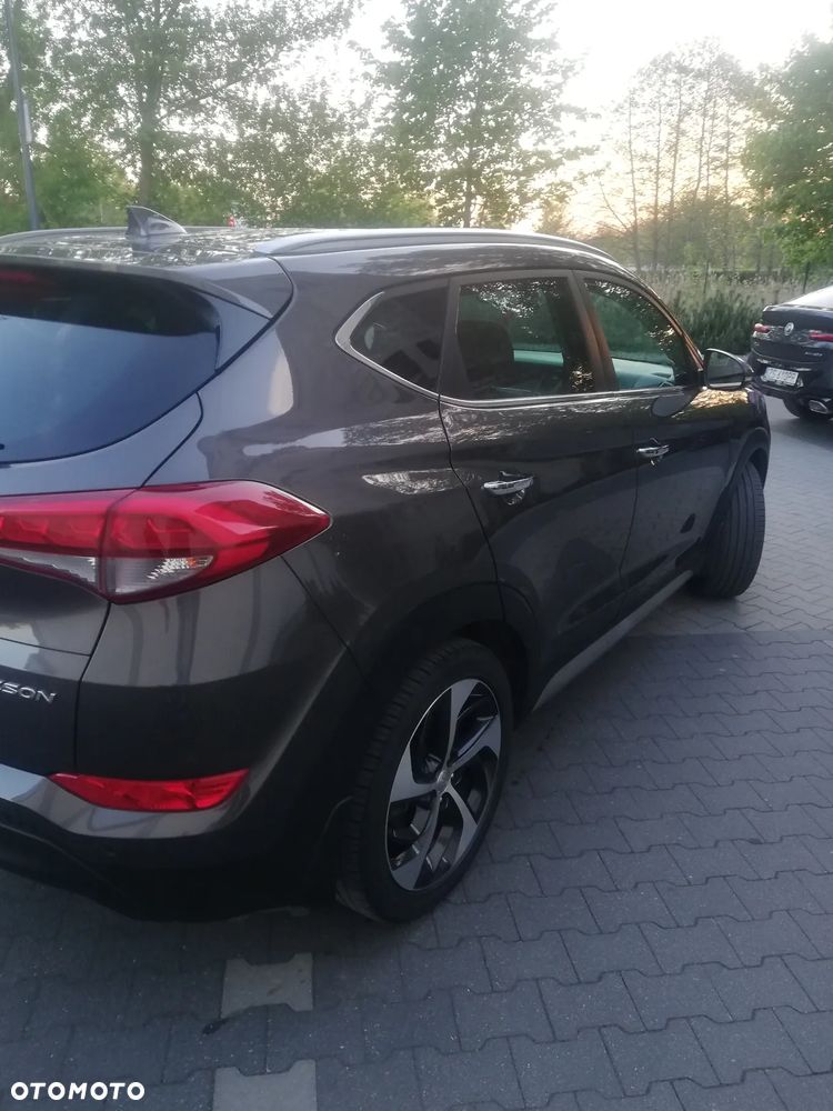Hyundai Tucson 1.7 CRDI BlueDrive Style 2WD DCT - 7