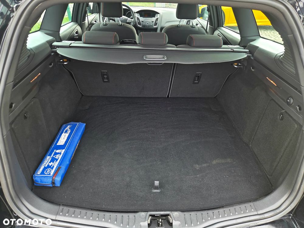 Ford Focus 1.0 EcoBoost ST-Line - 11