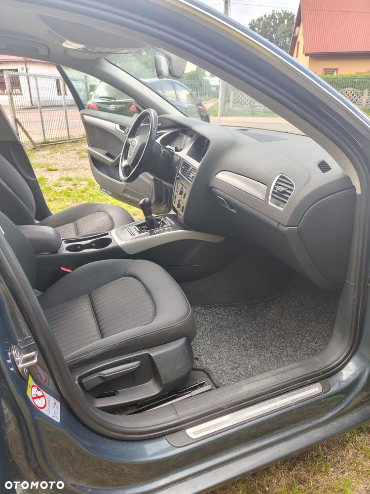 Audi A4 Avant 2.0 TDI - 15