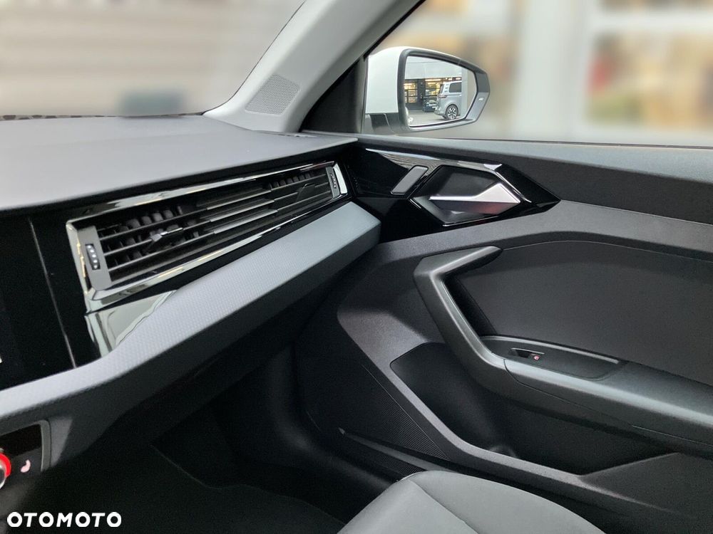 Audi A1 Sportback 30 TFSI Advanced S tronic - 30