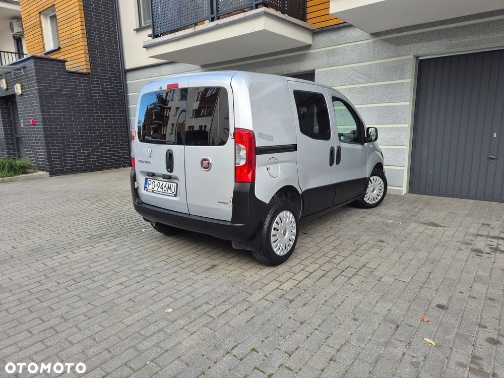 Fiat Fiorino Kombi 1.3 MJ Adventure - 5