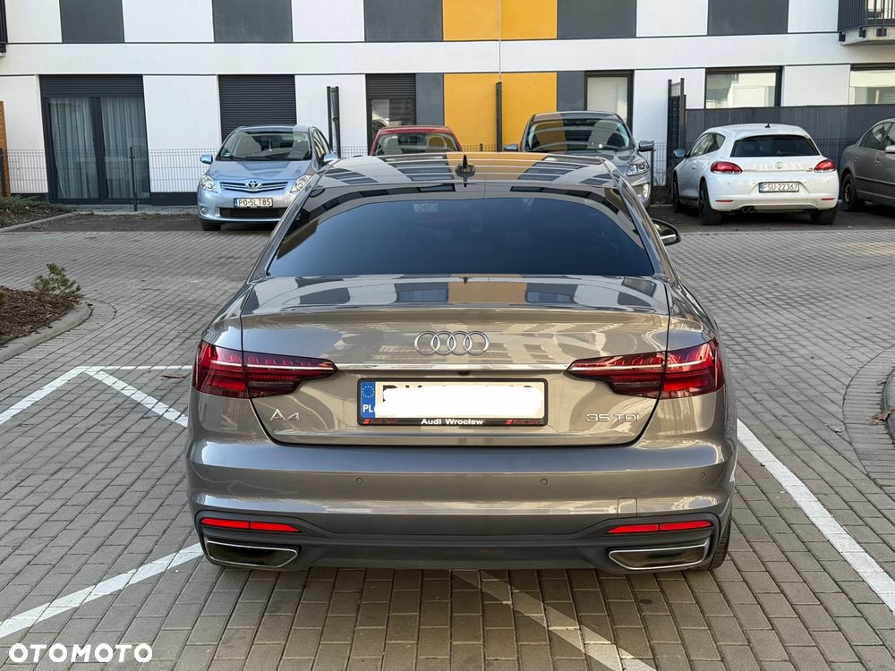 Audi A4 Limousine - 2