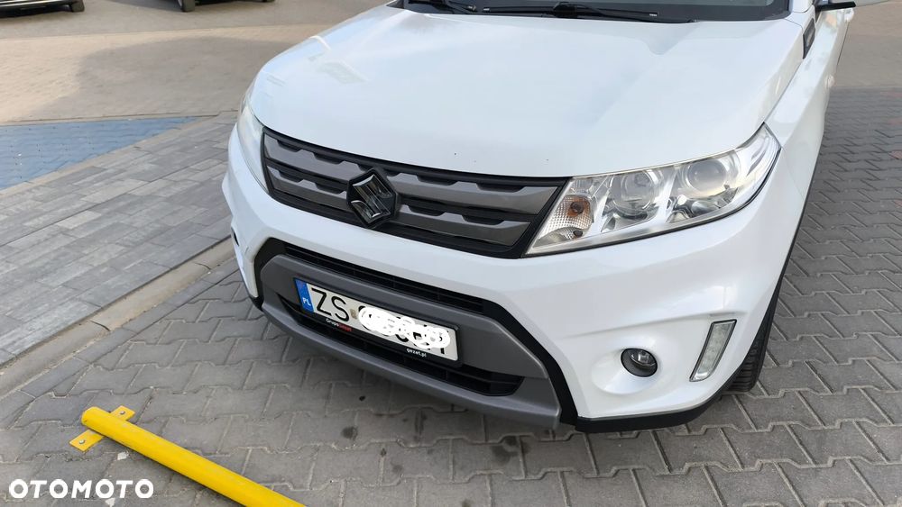 Suzuki Vitara 1.6 Comfort 4WD - 24