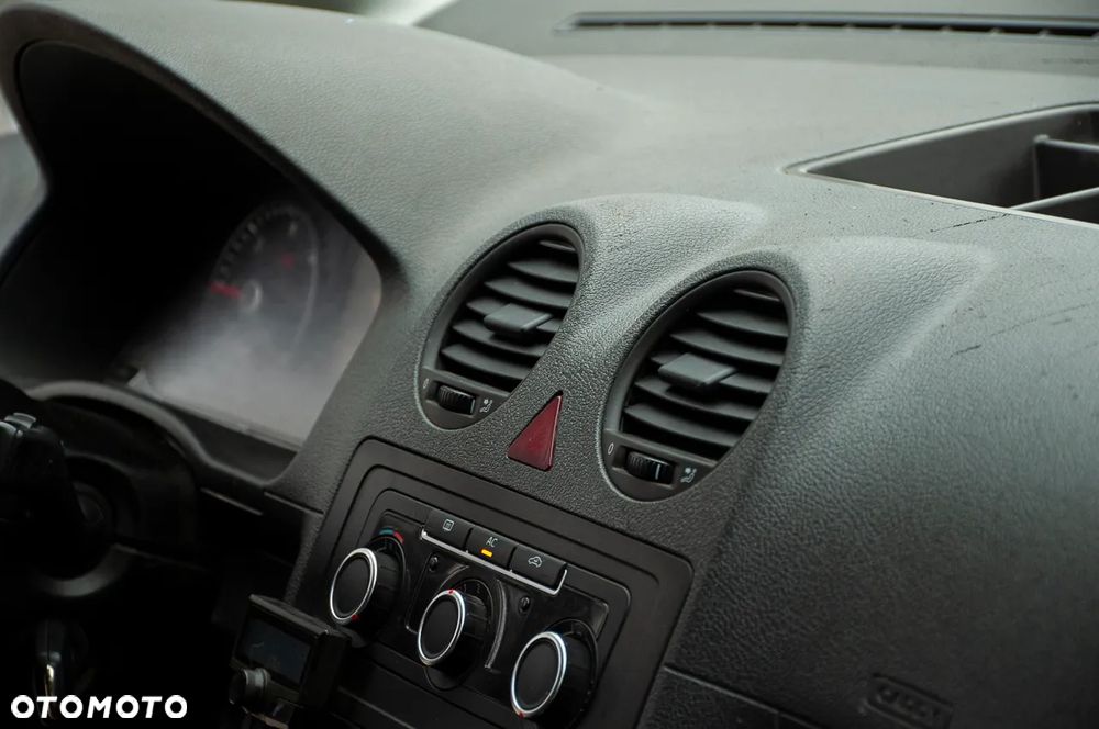 Volkswagen Caddy - 37