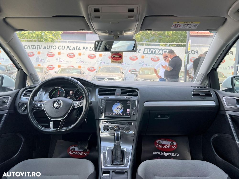Volkswagen Golf - 7