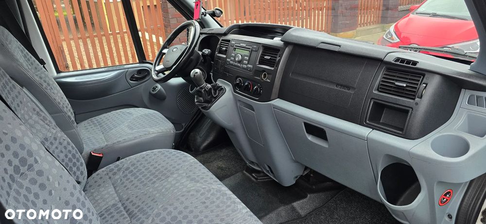 Ford Transit 300S Trend - 9