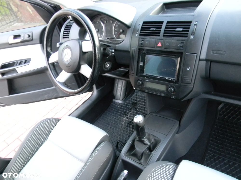 Volkswagen Polo Cross - 30