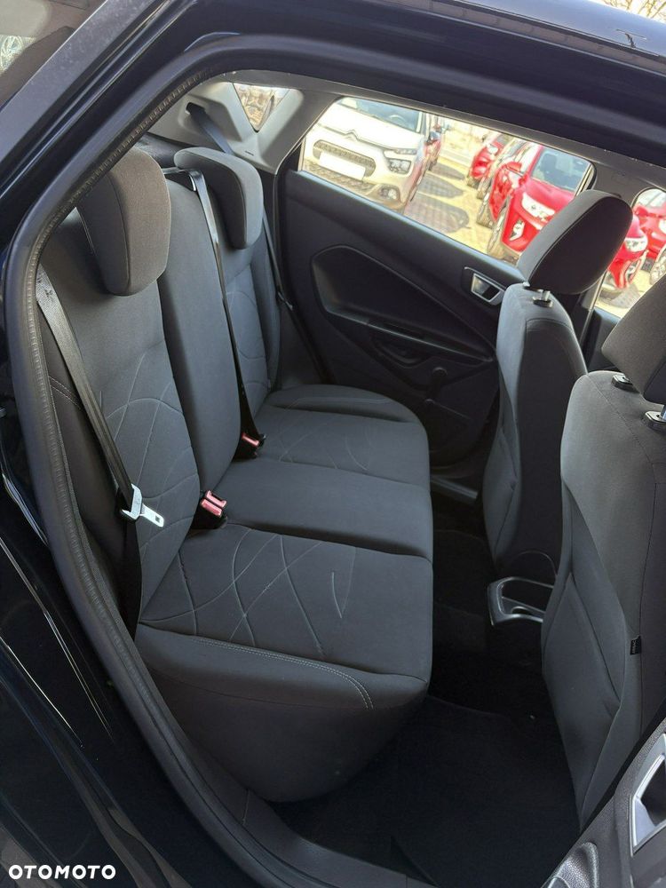 Ford Fiesta - 16