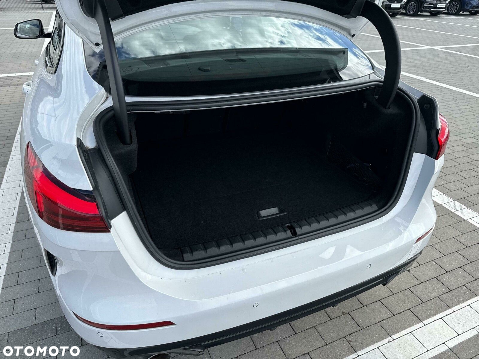 BMW Seria 2 218i Sport Line - 25