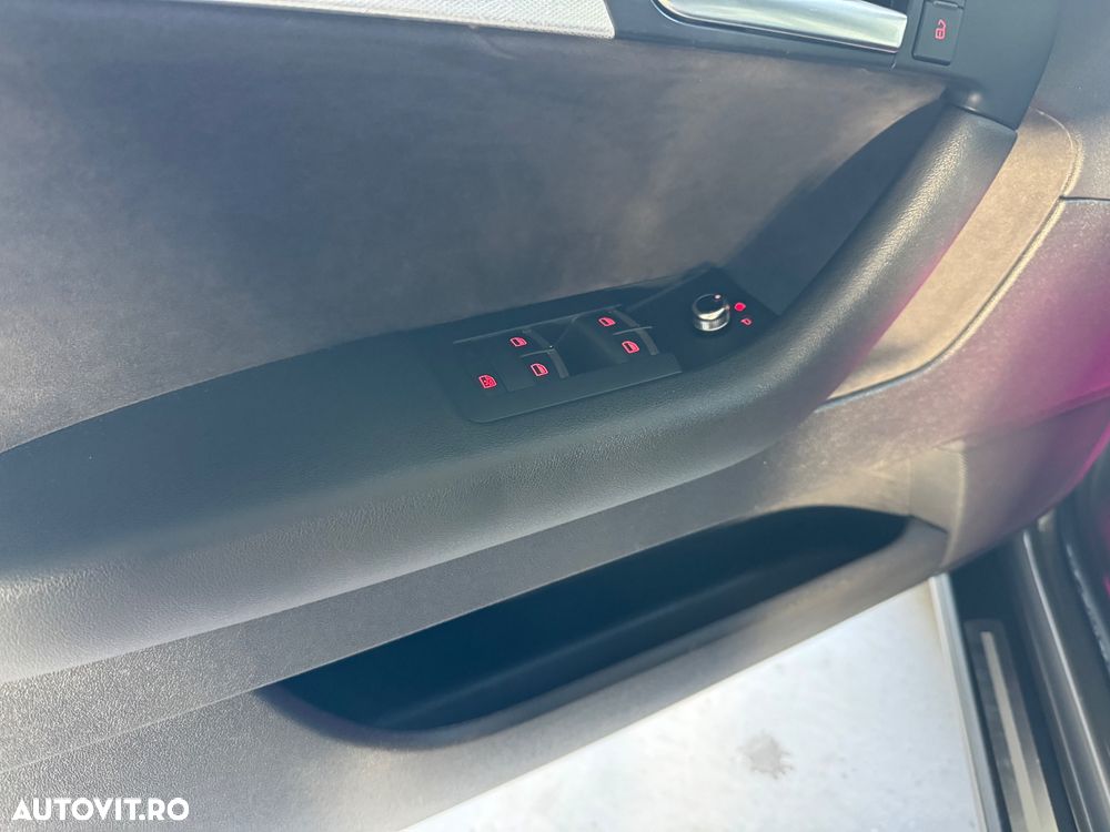 Audi A3 Sportback 1.4 TFSI Ambiente - 7