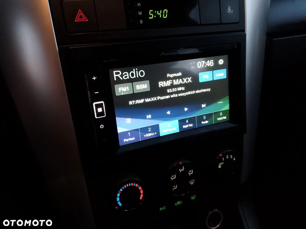 Chevrolet Captiva 2.4 2WD 5 Sitzer LS - 28