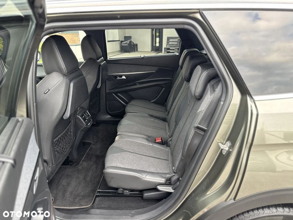 Peugeot 5008 - 33