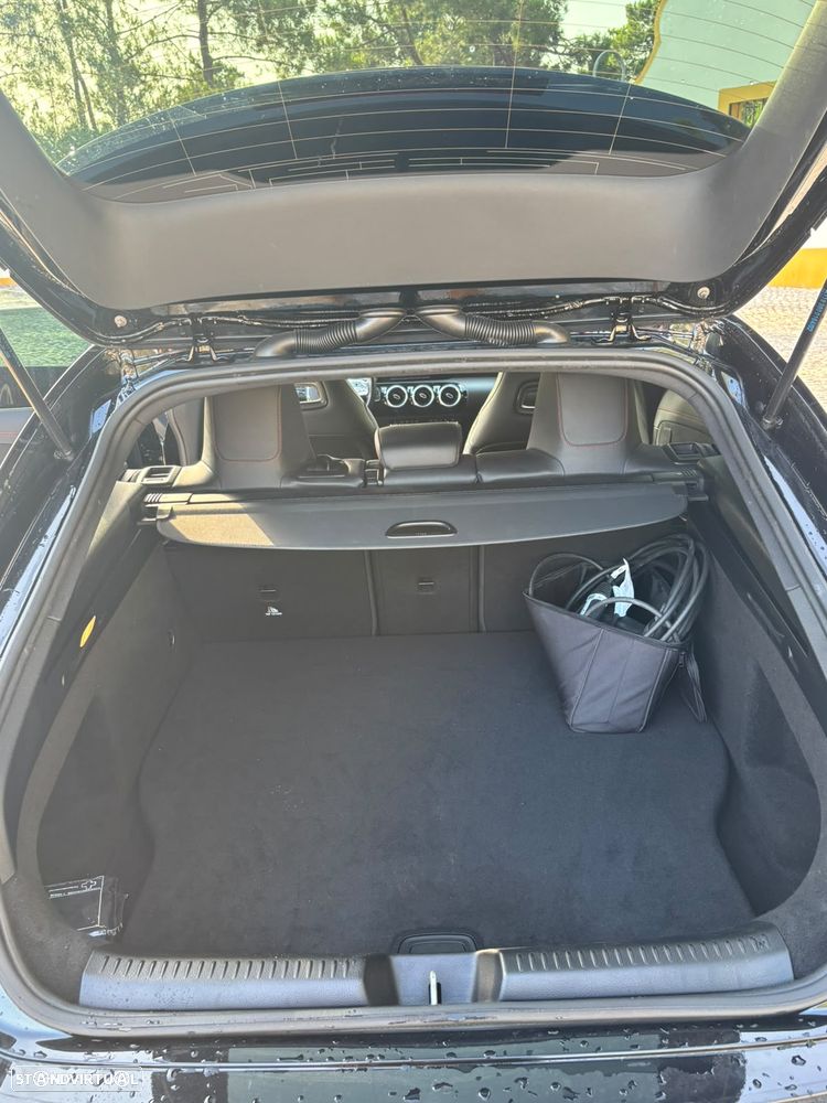Mercedes-Benz CLA 250 e 8G-DCT Edition AMG Line - 11