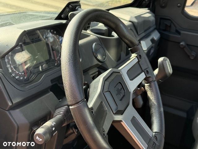 Polaris Ranger XP - 10