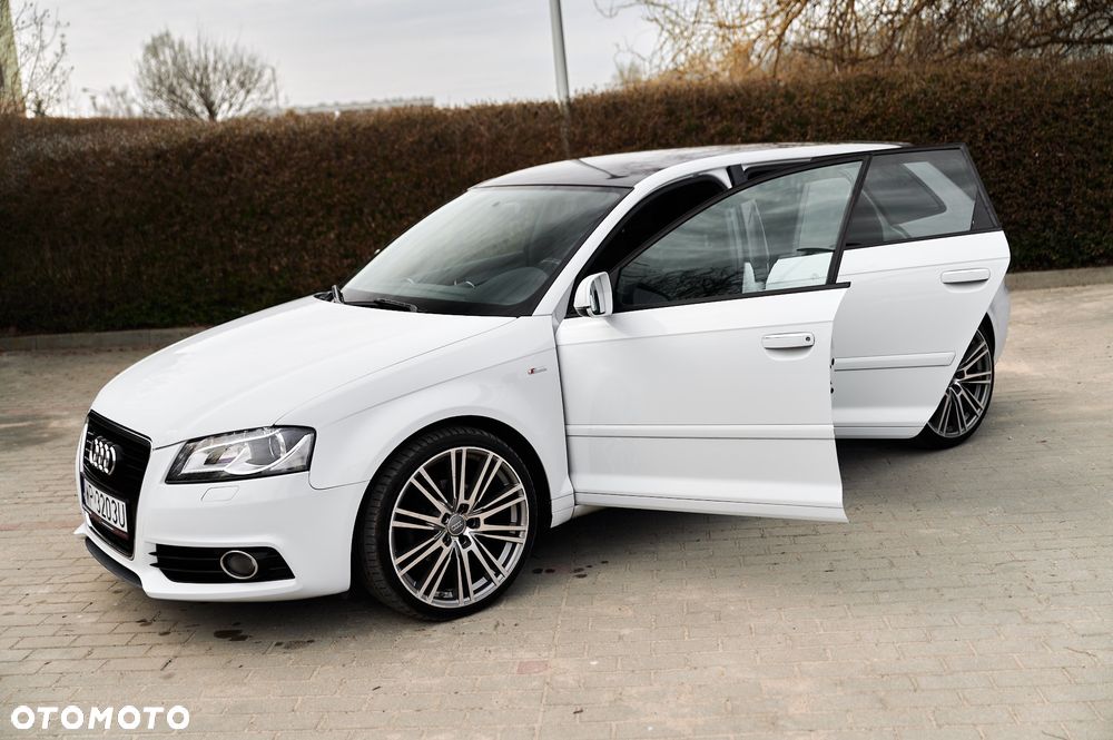 Audi A3 Sportback 1.4 TFSI S line Sportpaket - 19