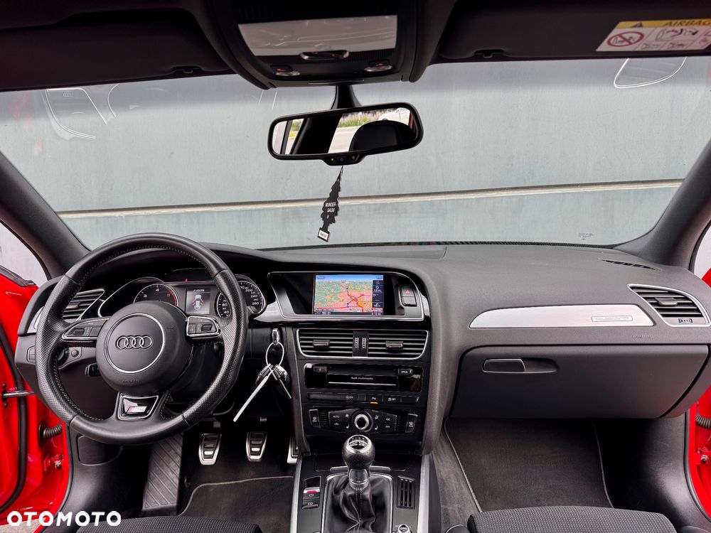 Audi A4 Avant 2.0 TDI DPF clean diesel quattro S line Sportpaket - 24