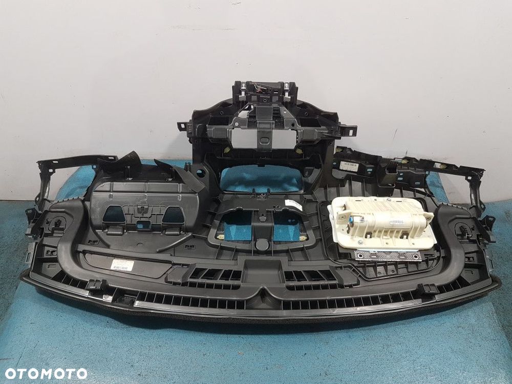 RENAULT FLUENCE DESKA ROZDZIELCZA - 2