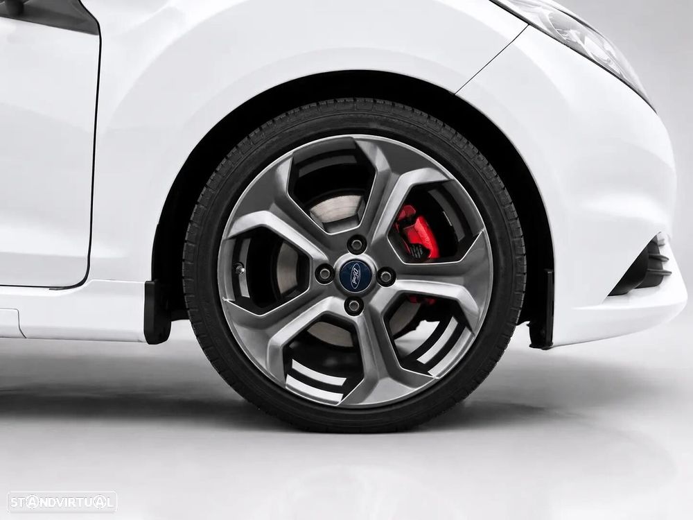 Ford Fiesta 1.6 EcoBoost c/ Pack Pele Desportiva ST - 7