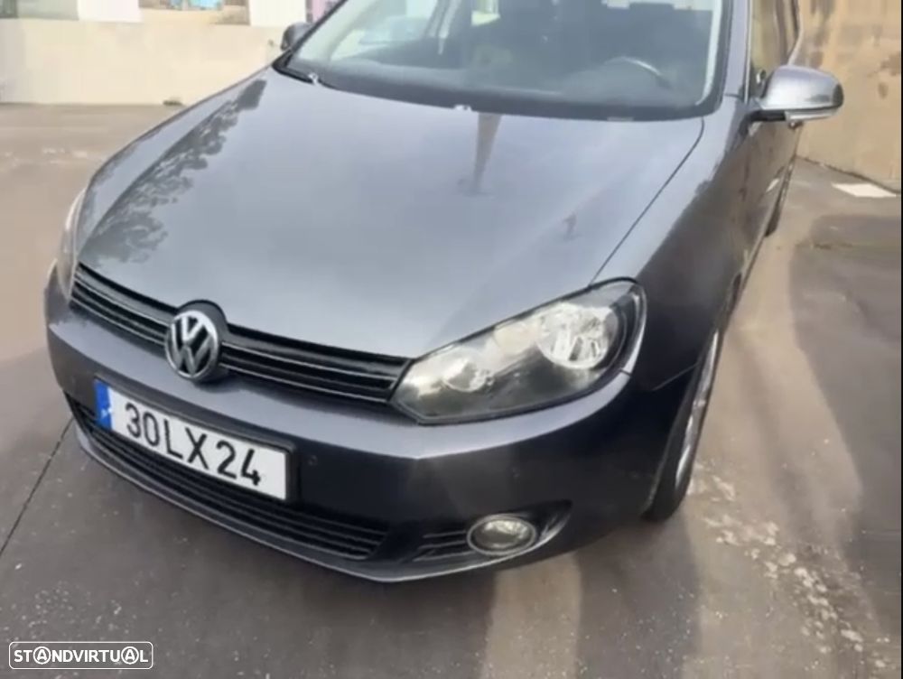 VW Golf Variant 1.6 TDi Confortline DSG - 2