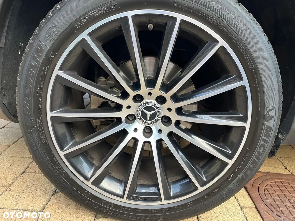 Mercedes-Benz GLC Coupe 300 4-Matic - 12