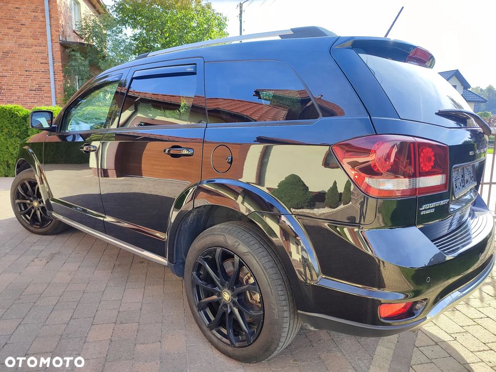 Dodge Journey - 4