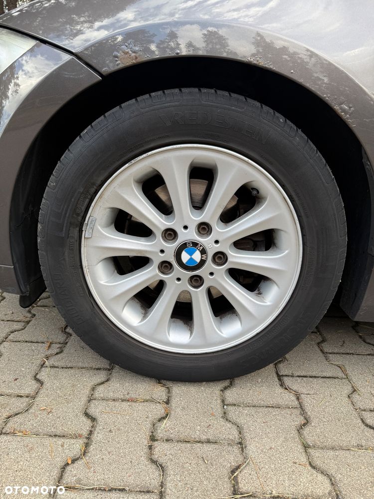 BMW Seria 1 - 9