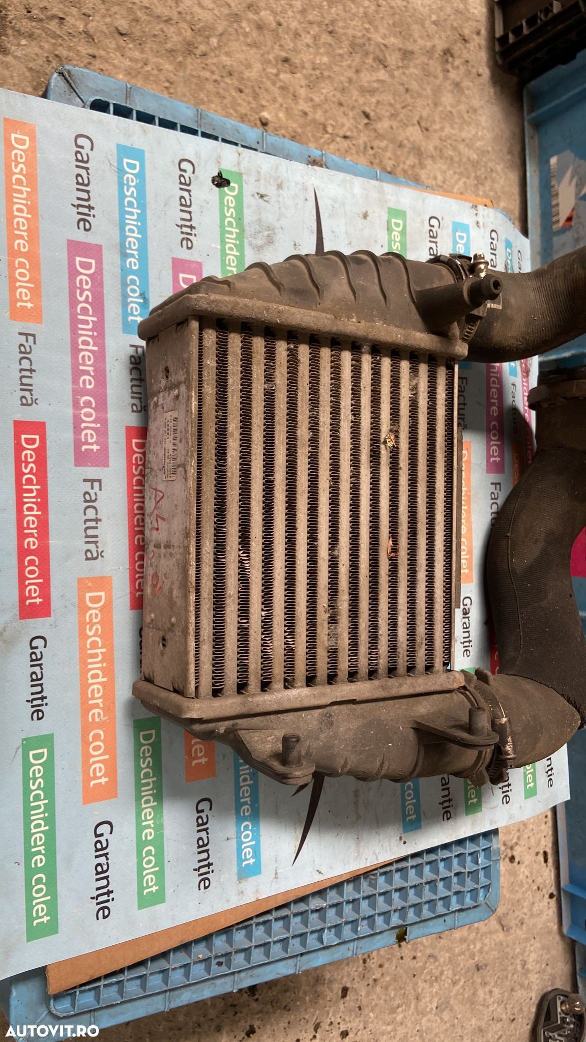 Intercooler Audi A4 B7 2.0 benzina turbo 2007 - 1