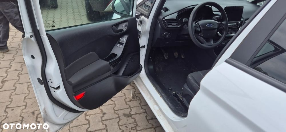 Ford Fiesta 1.0 EcoBoost Active ASS - 24