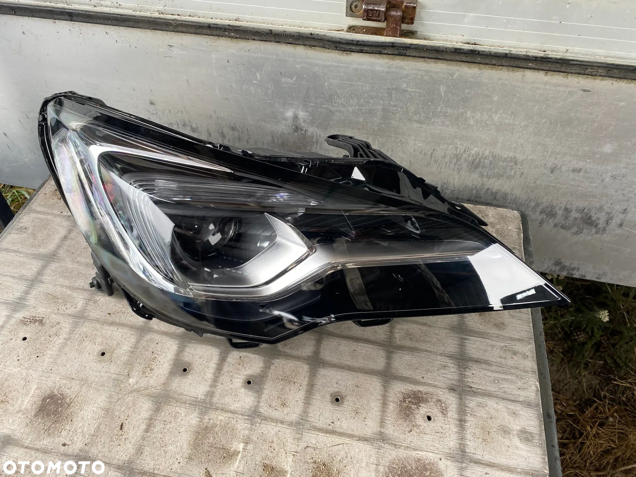 lampa opel astra K full led lift  soczewka prawa eu cała - 1