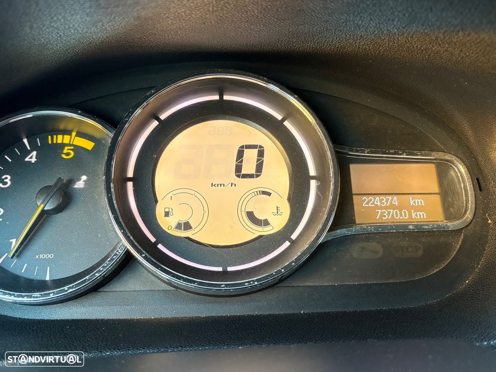 Renault Mégane - 6