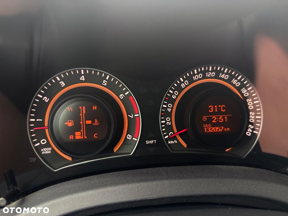 Toyota Auris 1.33 VVT-i Terra Start - 26