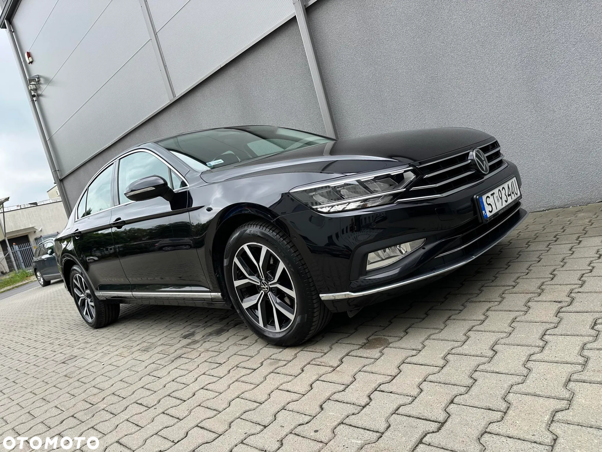 Volkswagen Passat 1.5 TSI EVO Elegance DSG - 2