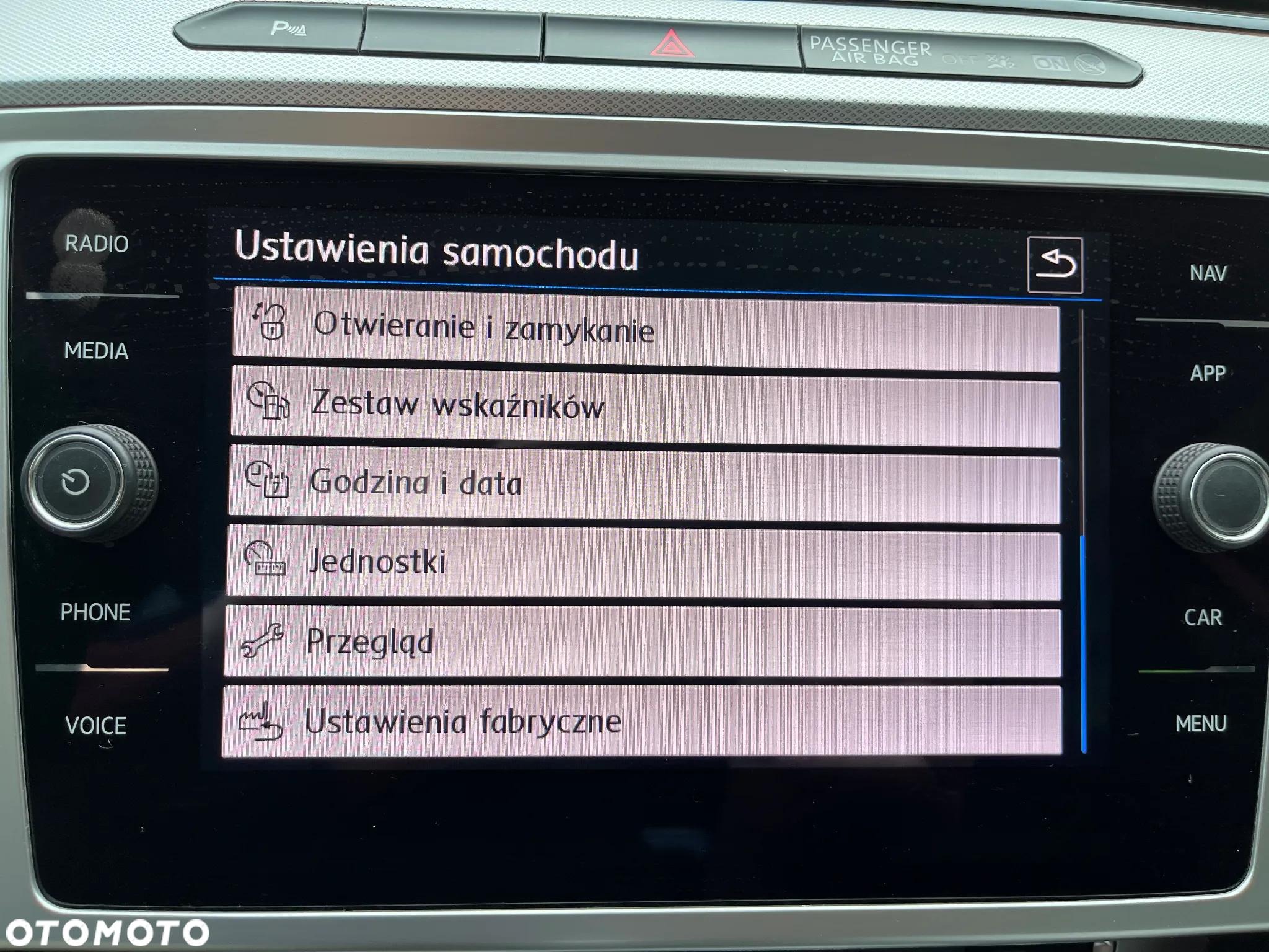 Volkswagen Passat 2.0 TDI BMT Comfortline DSG - 22
