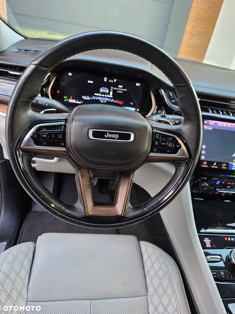 Jeep Grand Cherokee 5.7 V8 HEMI 4WD Automatik Summit - 17