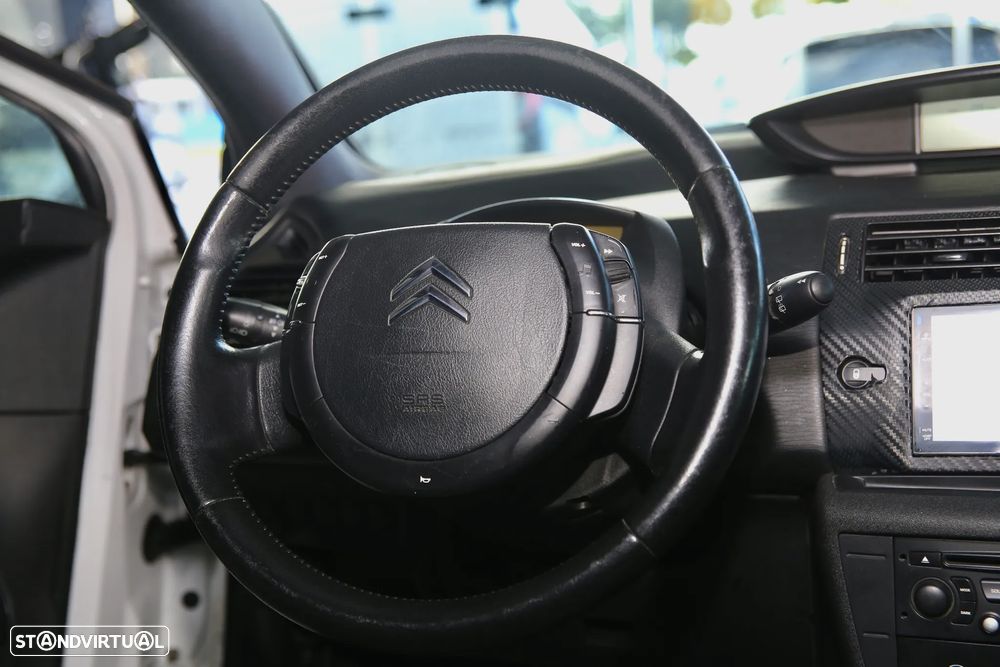 Citroën C4 Coupé 1.6 HDi 110 VTR Pack - 13