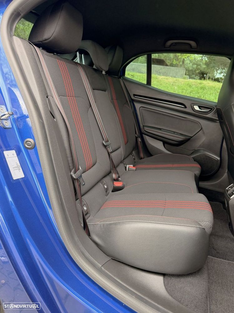 Renault Mégane 1.6 Plug-In R.S. Line - 47