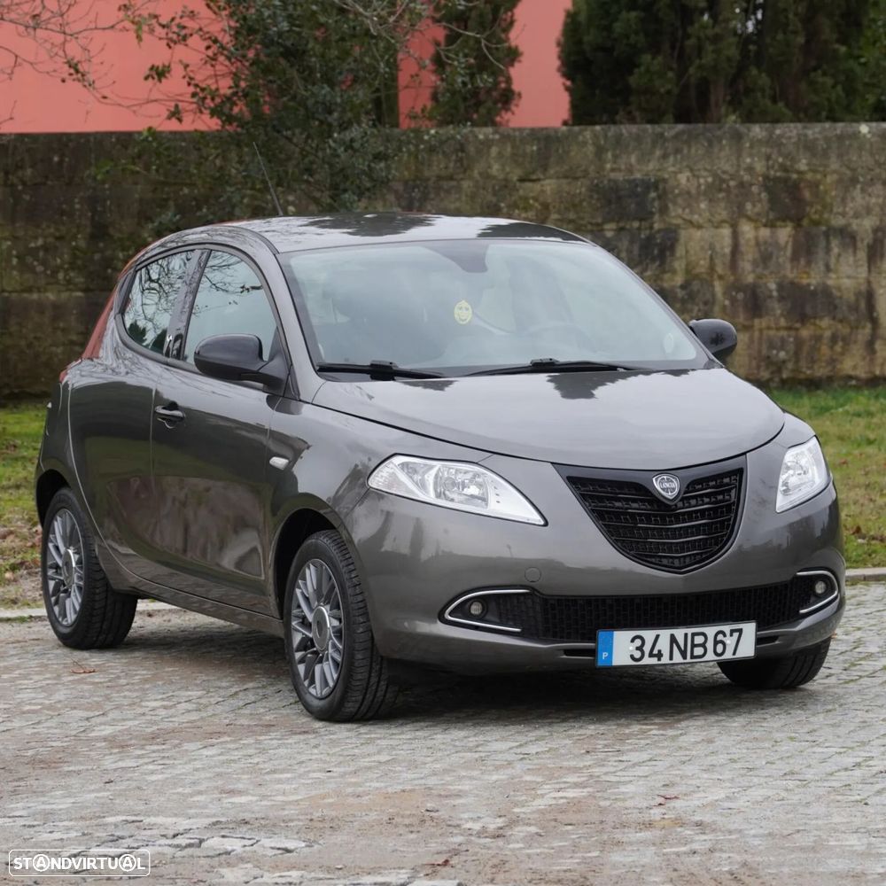 Lancia Ypsilon 1.2 Oro S&S - 1
