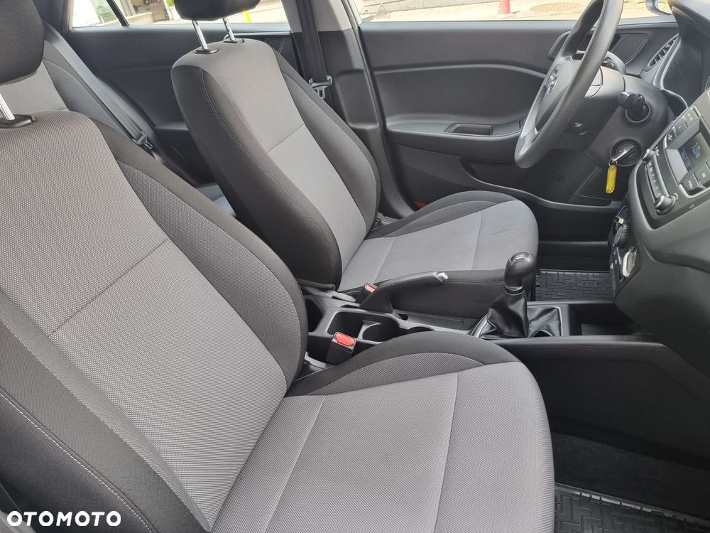 Hyundai i20 1.2 BlueDrive Classic + - 20