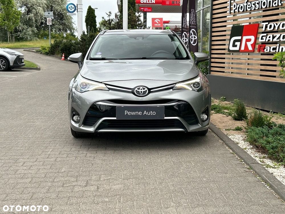 Toyota Avensis - 7