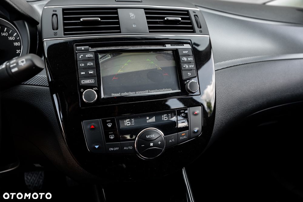 Nissan Pulsar 1.6 DIG-T Tekna - 36