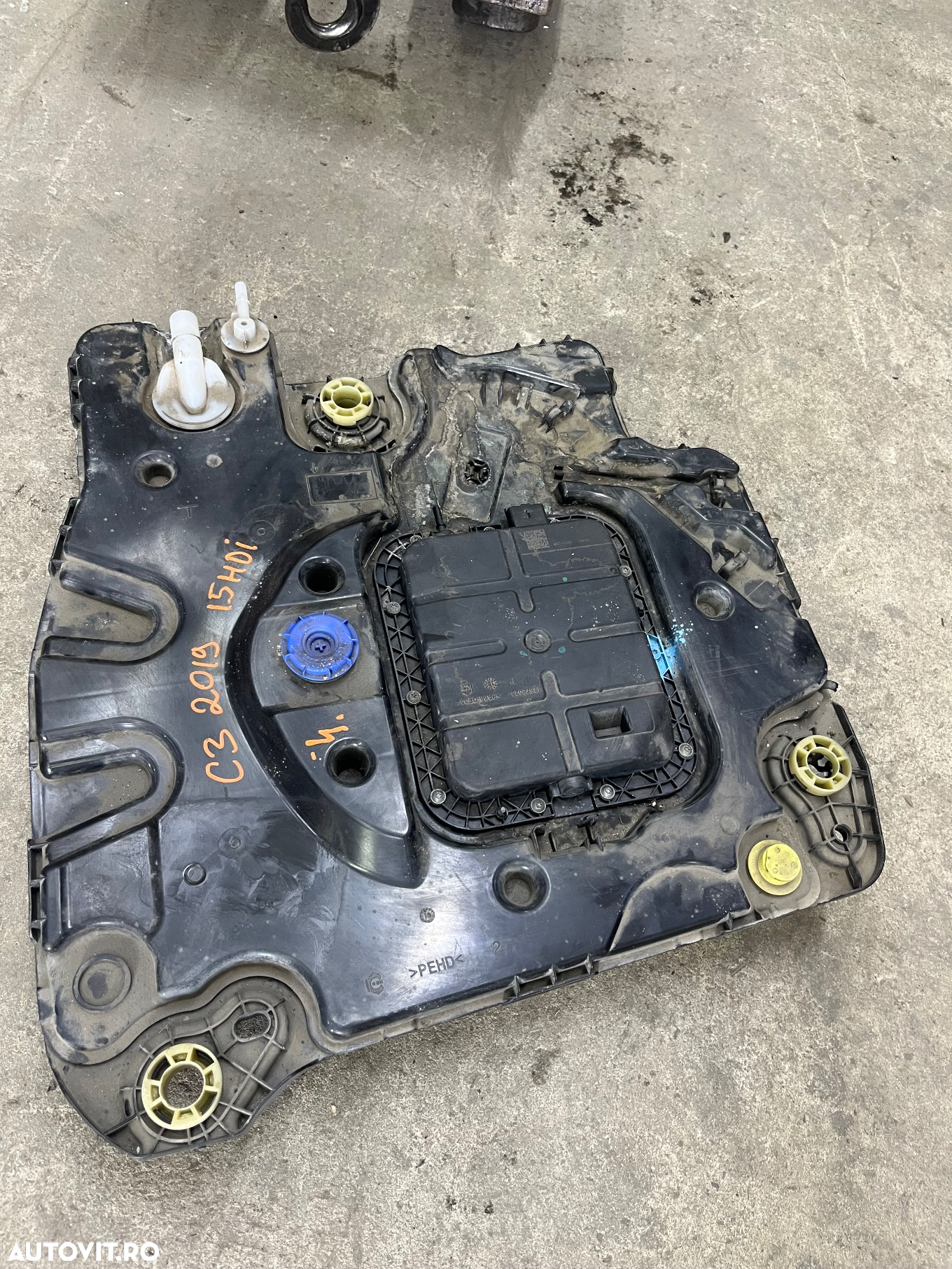 Rezervor Adblue Citroen c3 1.5 hdi 2019 - 3