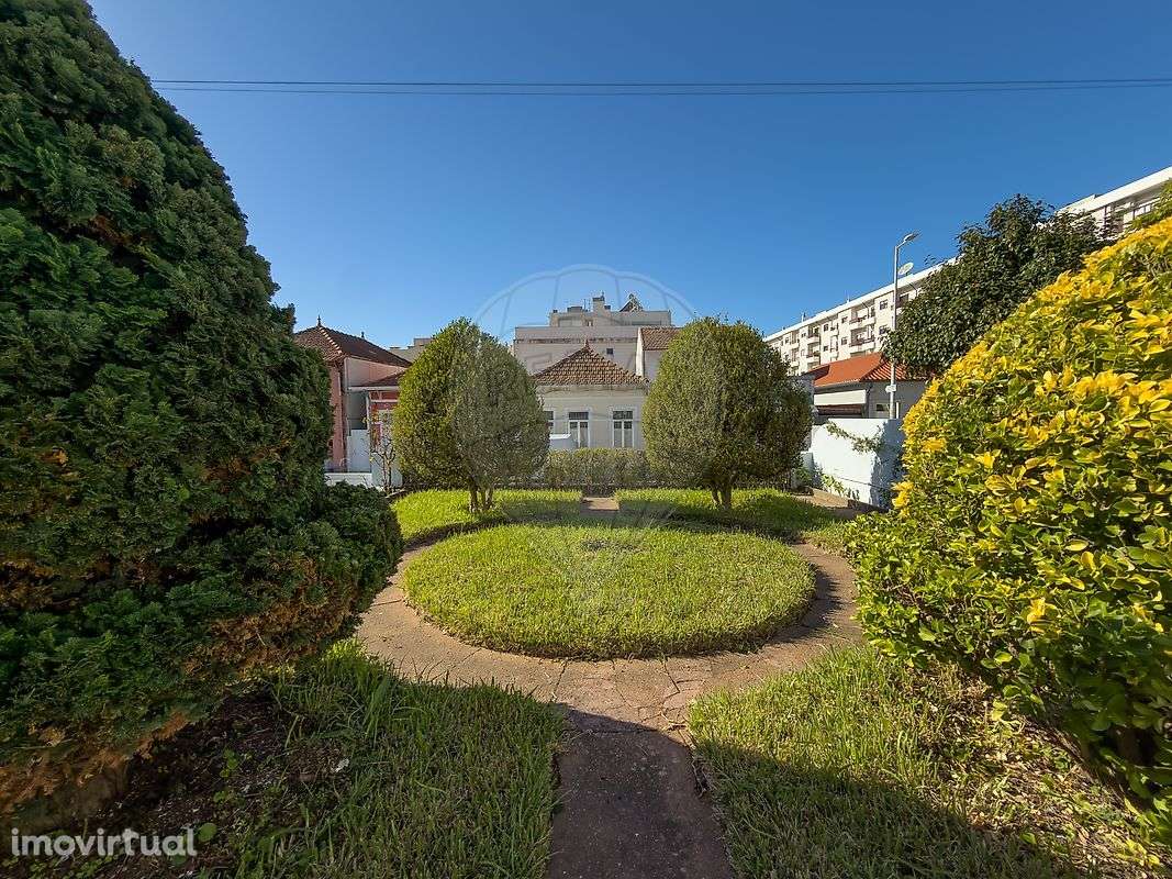 Moradia T7 para venda - Grande imagem: 3/25